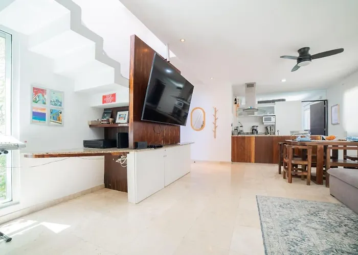 Apartment Papaya 20 Super Ph 2 Bedroom With Private Rooftop - Jacuzzi