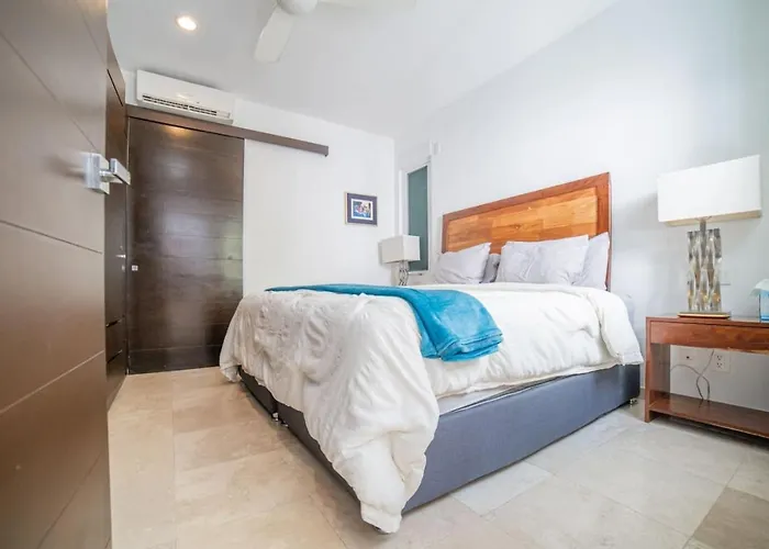Apartment Papaya 20 Super Ph 2 Bedroom With Private Rooftop - Jacuzzi