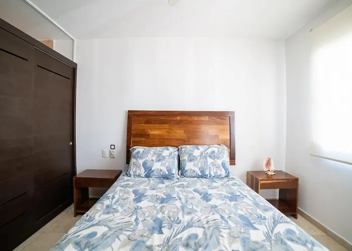 Papaya 20 Super Ph 2 Bedroom With Private Rooftop - Jacuzzi *