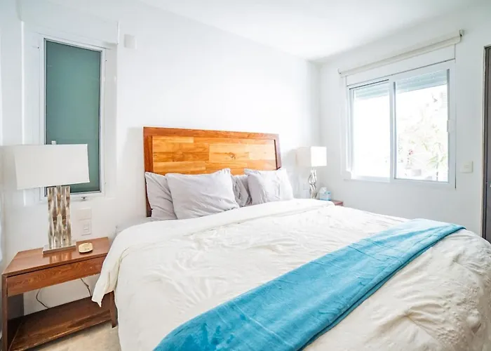 Papaya 20 Super Ph 2 Bedroom With Private Rooftop - Jacuzzi *